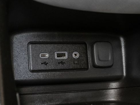 Used 2023 Chevrolet Equinox LS w/ LS Convenience Package FWD image 21