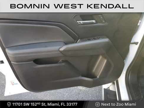 Used 2024 Chevrolet Colorado LT image 18