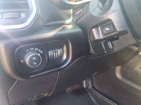 Used 2022 RAM 2500 Laramie image 17