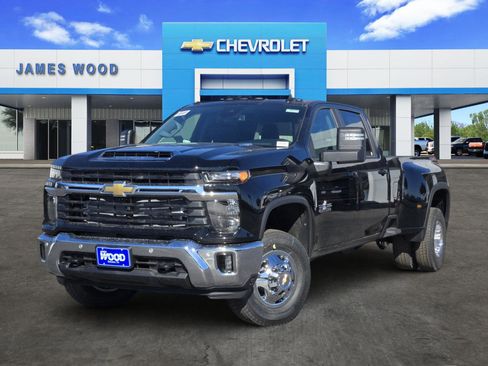 New 2026 Chevrolet Silverado 3500 LT w/ Texas Edition image 1