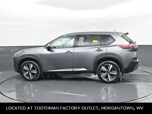 Used 2023 Nissan Rogue SL w/ SL Premium Package image 5