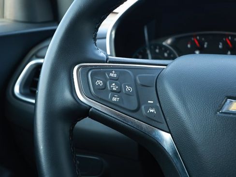 Used 2024 Chevrolet Equinox LT AWD/4WD image 13