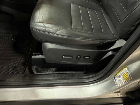 Used 2016 Ford Escape Titanium image 24