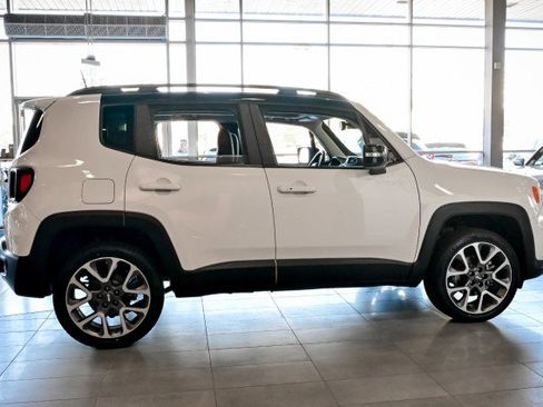 Used 2022 Jeep Renegade Limited w/ Sun, Sound & Wheels Group image 4