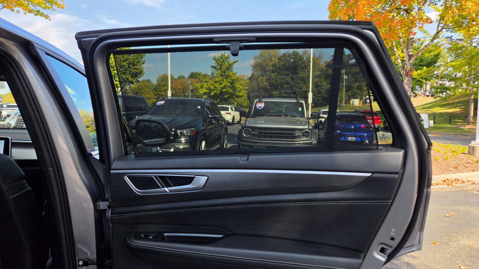 Used 2024 Volkswagen Atlas Cross Sport SE FWD image 50