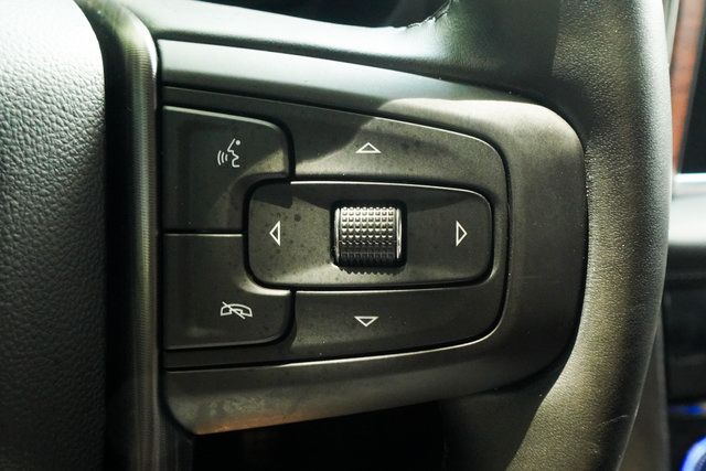 Used 2024 GMC Yukon Denali Ultimate AWD/4WD image 14