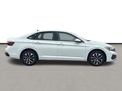 Used 2024 Volkswagen Jetta S FWD image 4