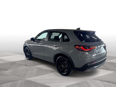 Used 2025 Honda HR-V Sport image 6
