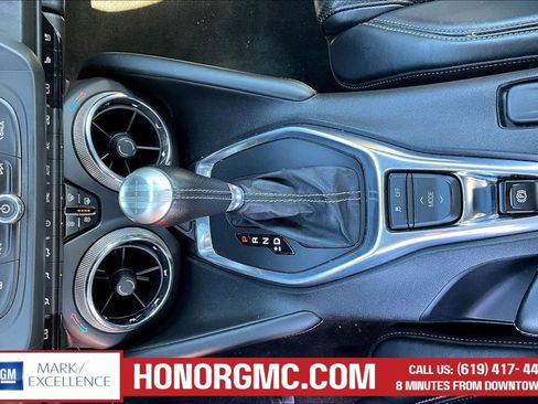 Used 2016 Chevrolet Camaro LT image 15