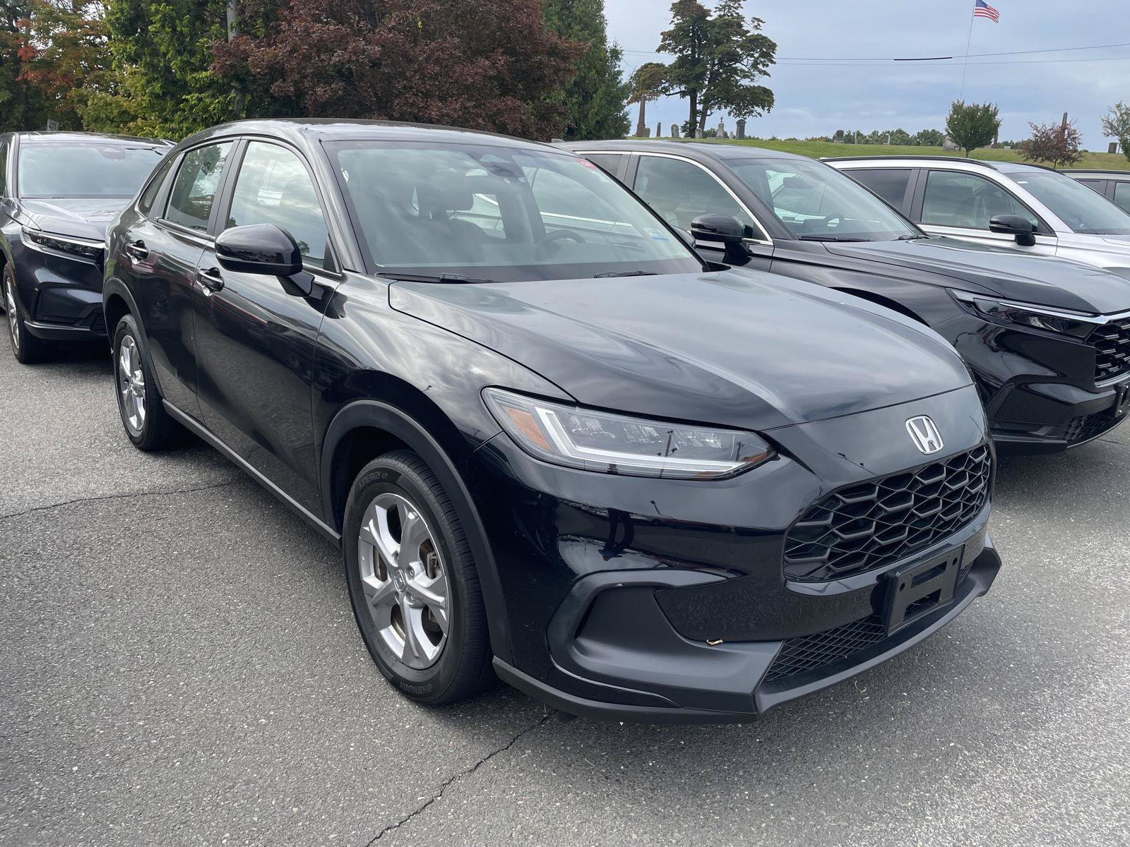 Used 2024 Honda HR-V LX image 1