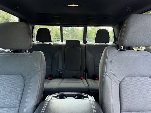 Used 2025 RAM 1500 Big Horn AWD/4WD image 24