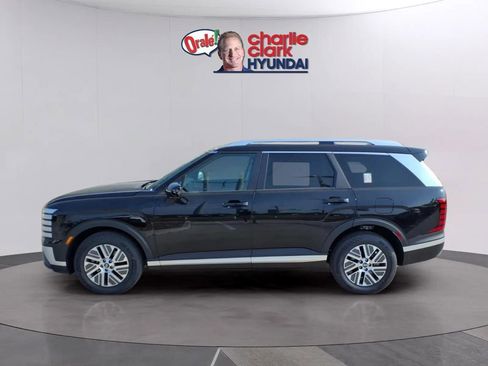 New 2026 Hyundai Palisade SEL Premium FWD image 2