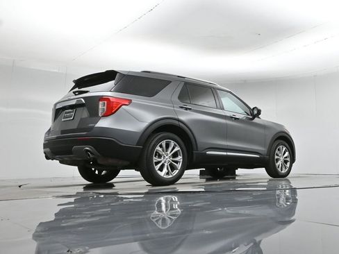 Certified 2023 Ford Explorer Limited image 47