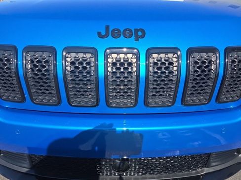 Used 2023 Jeep Cherokee Altitude Lux w/ Lux Elite Package image 15