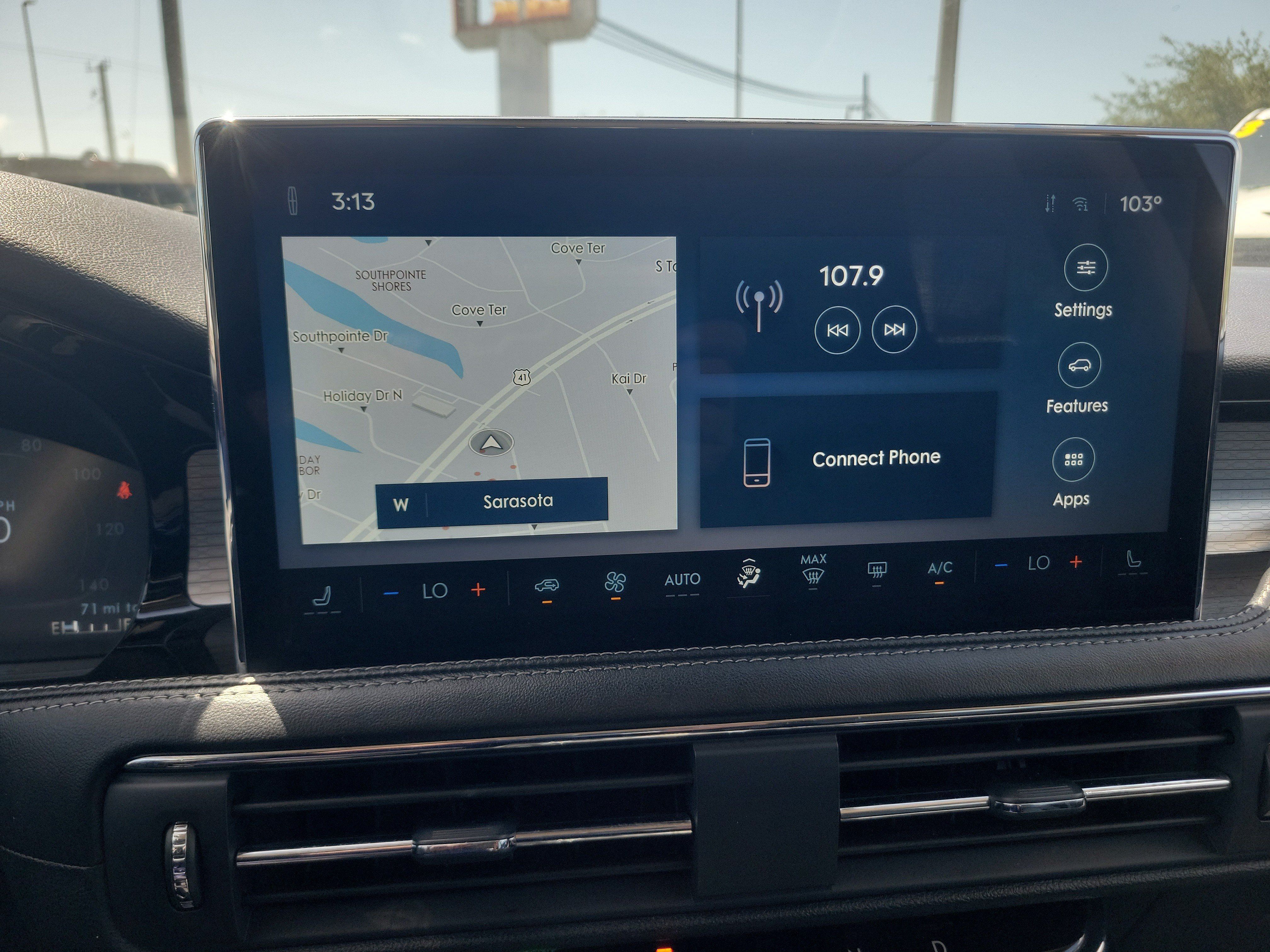 Used 2023 Lincoln Corsair AWD image 26