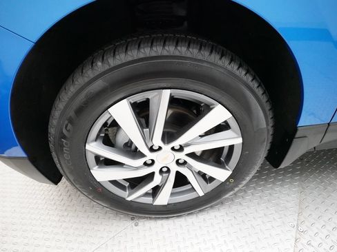 Used 2024 Chevrolet Equinox LT AWD/4WD image 25