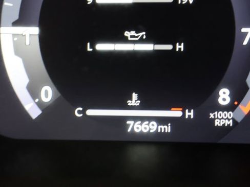 Used 2025 Toyota 4Runner TRD Off-Road image 13