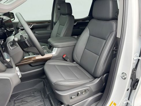 New 2026 GMC Sierra 1500 Elevation w/ Elevation Premium Package AWD/4WD image 9