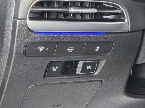 Used 2024 Hyundai Palisade Calligraphy image 8