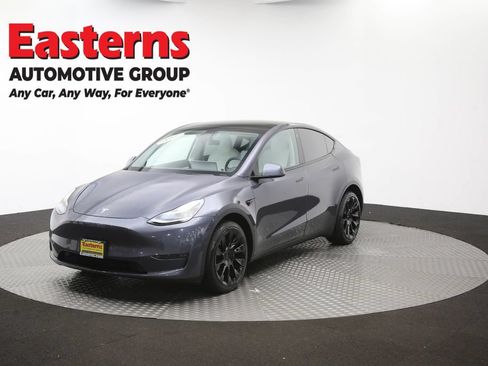 Used 2022 Tesla Model Y Long Range AWD/4WD image 51