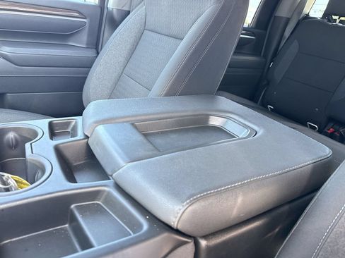 Used 2025 Chevrolet Silverado 2500 LT w/ Convenience Package AWD/4WD image 26