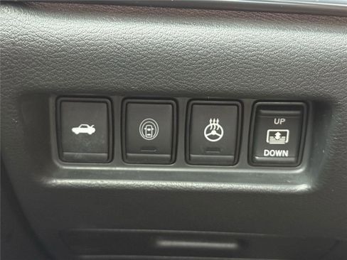 Used 2021 Nissan Maxima Platinum w/ 40th Anniversary Package image 29