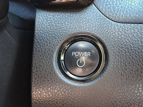 Certified 2025 Toyota Camry SE w/ Convenience Package FWD image 25