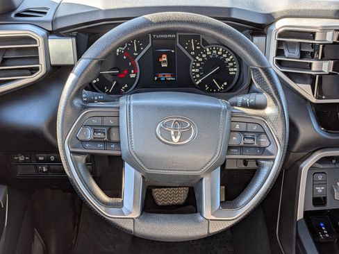 Used 2025 Toyota Tundra SR5 AWD/4WD image 30