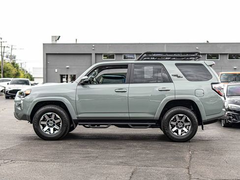 Used 2023 Toyota 4Runner TRD Off-Road Premium w/ Off Road Premium Plus Package AWD/4WD image 6