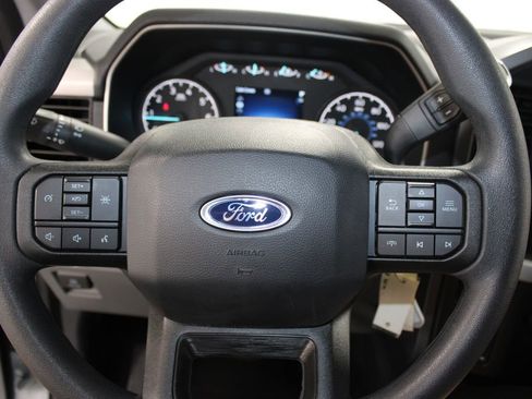 Used 2023 Ford F150 XLT w/ Trailer Tow Package image 33