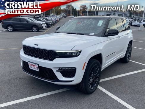 New 2025 Jeep Grand Cherokee Summit image 1