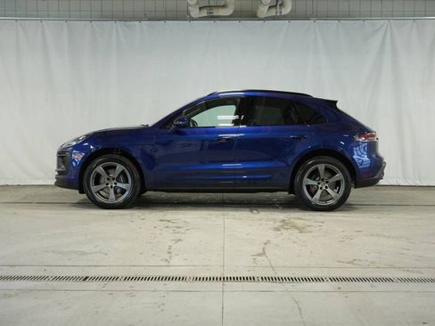 New 2026 Porsche Macan image 2