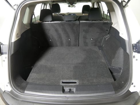 Used 2021 Nissan Rogue S image 18