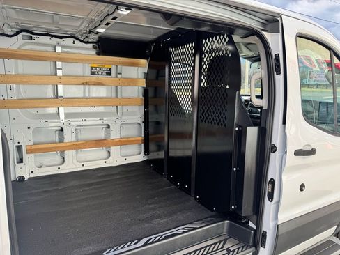 Used 2024 Ford Transit 250 Low Roof w/ Exterior Upgrade Package image 31