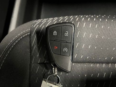 Used 2025 Chevrolet Equinox LT w/ Midnight Edition image 44