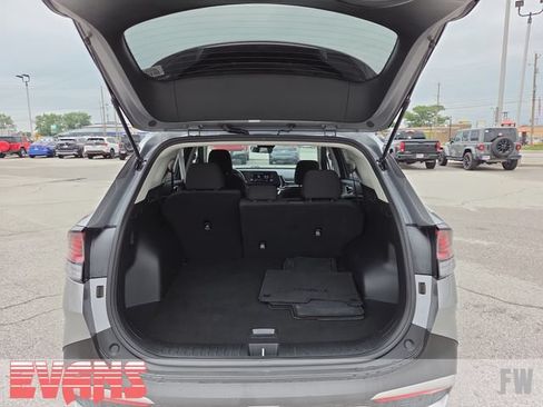 Used 2024 Kia Sportage LX AWD/4WD image 28