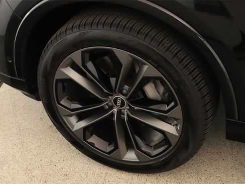 Used 2025 Audi Q7 3.0T Premium Plus image 33