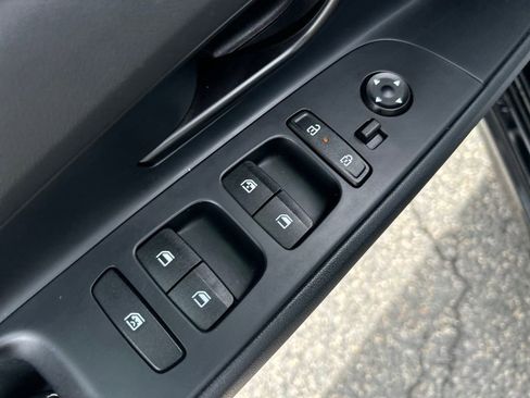 Used 2025 Hyundai Elantra Sport w/ Cargo Package image 15