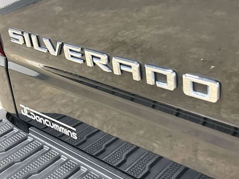 Used 2026 Chevrolet Silverado 1500 LT Trail Boss w/ Safety Package AWD/4WD image 26