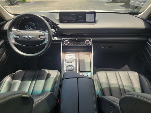 Used 2022 Genesis GV80 2.5T w/ Advanced Package 03 RWD image 9