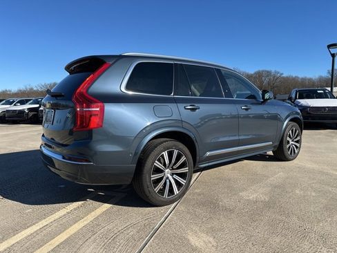 Certified 2025 Volvo XC90 B6 Plus image 9