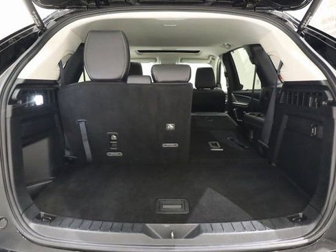Used 2024 MAZDA CX-90 3.3 Turbo w/ Preferred Package image 33