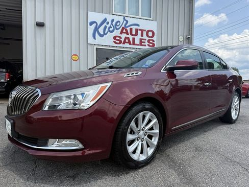 Used 2015 Buick LaCrosse FWD image 2