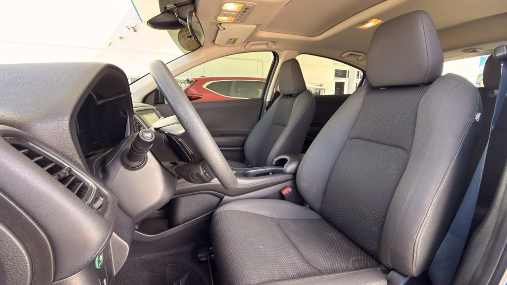 Used 2021 Honda HR-V EX image 4