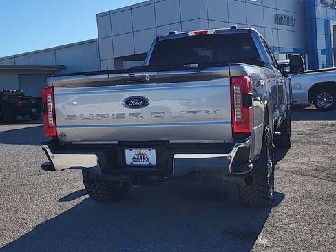 Used 2023 Ford F250 Lariat w/ Chrome Package image 7