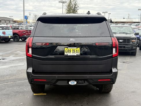 New 2026 Ford Expedition Tremor image 6