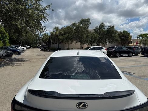 Used 2025 Lexus IS 500 w/ Accessory Package 2 RWD image 6
