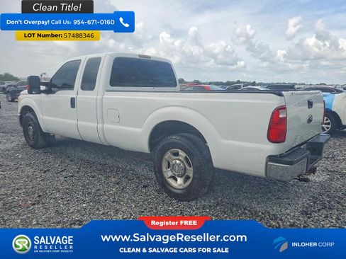 Used 2011 Ford F250 XLT w/ Camper Pkg RWD image 3
