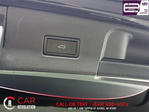 Used 2018 Volkswagen Atlas SE image 9