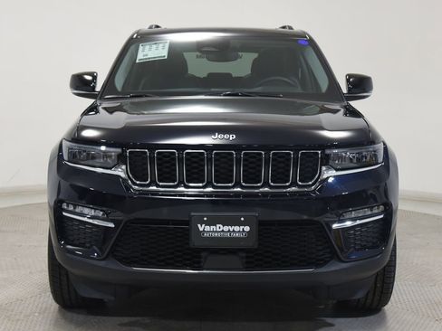 Used 2023 Jeep Grand Cherokee 4WD 4xe image 5